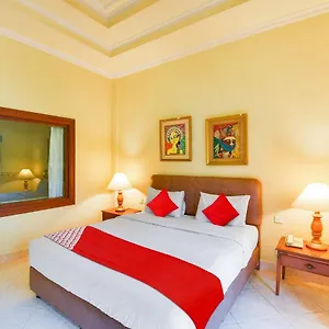 3* فندق Super Oyo Townhouse Oak Maxi Legian
