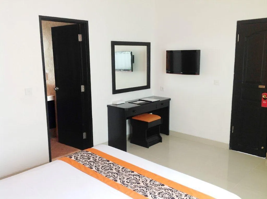Dewi Sri Hotel Legian  3*, Legian (Bali)