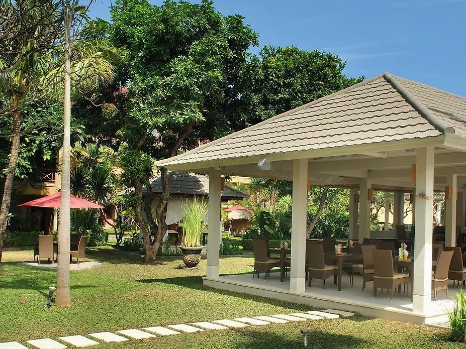 Dewi Sri Hotel Legian